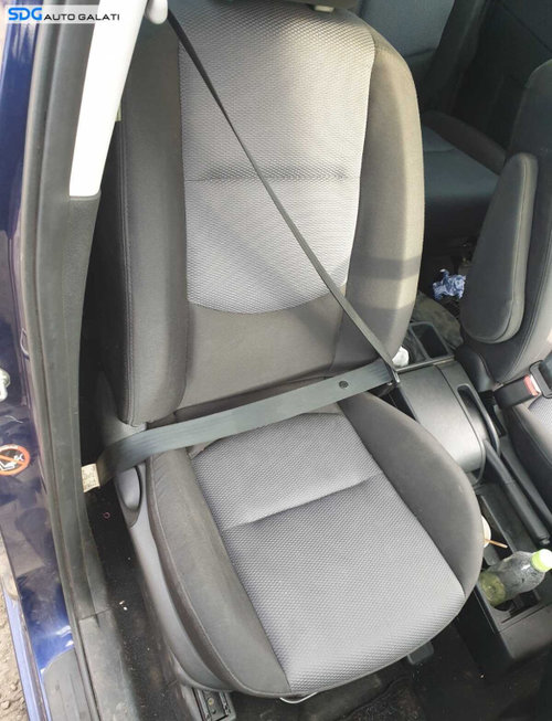 Scaun Dreapta Fata Pasager Textil Mazda 5 2005 - 2010 [C3530] [C3533]