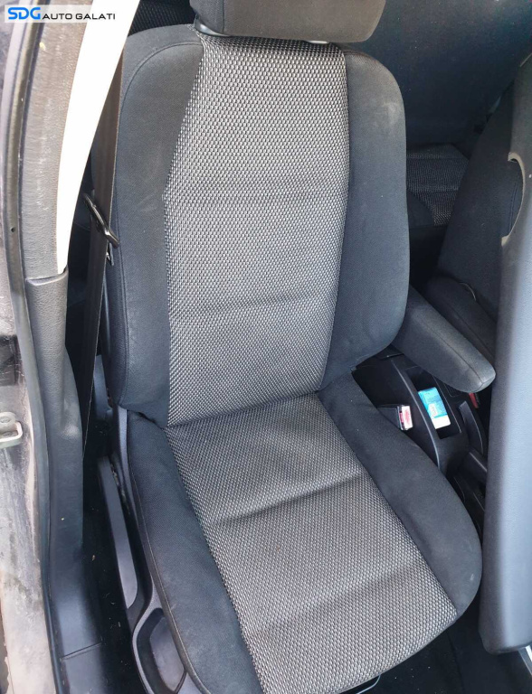 Scaun Dreapta Fata Pasager Textil Peugeot 307 2002 - 2008