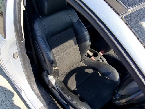 Scaun dreapta fata PEUGEOT 207 SW [Fabr 2007-2013] 1.6 HDI 9HZ 80KW / 109CP