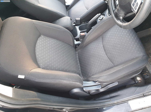 Scaun Dreapta Fata Textil Fara Incalzire Manual Mitsubishi ASX 2010 - 2019 [K0671]