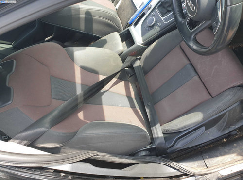 Scaun Dreapta Fata Textil Manual Audi A4 B9 NFL Non Facelift 2015 - 2019 [K4062]