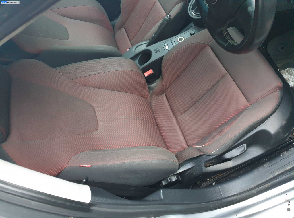 Scaun Dreapta Fata Textil Manual FARA Incalzire Seat Leon 1P Non Facelift 2005 - 2009 [K3354]