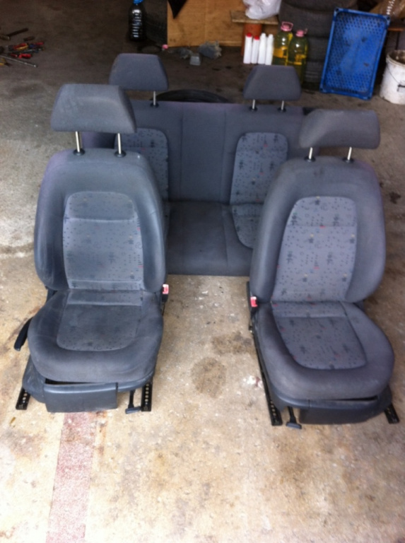 Scaun dreapta si bancheta Skoda Fabia 6Y [1999 - 2004] Sedan 1.4 MT (101 hp) (6Y3) 16V