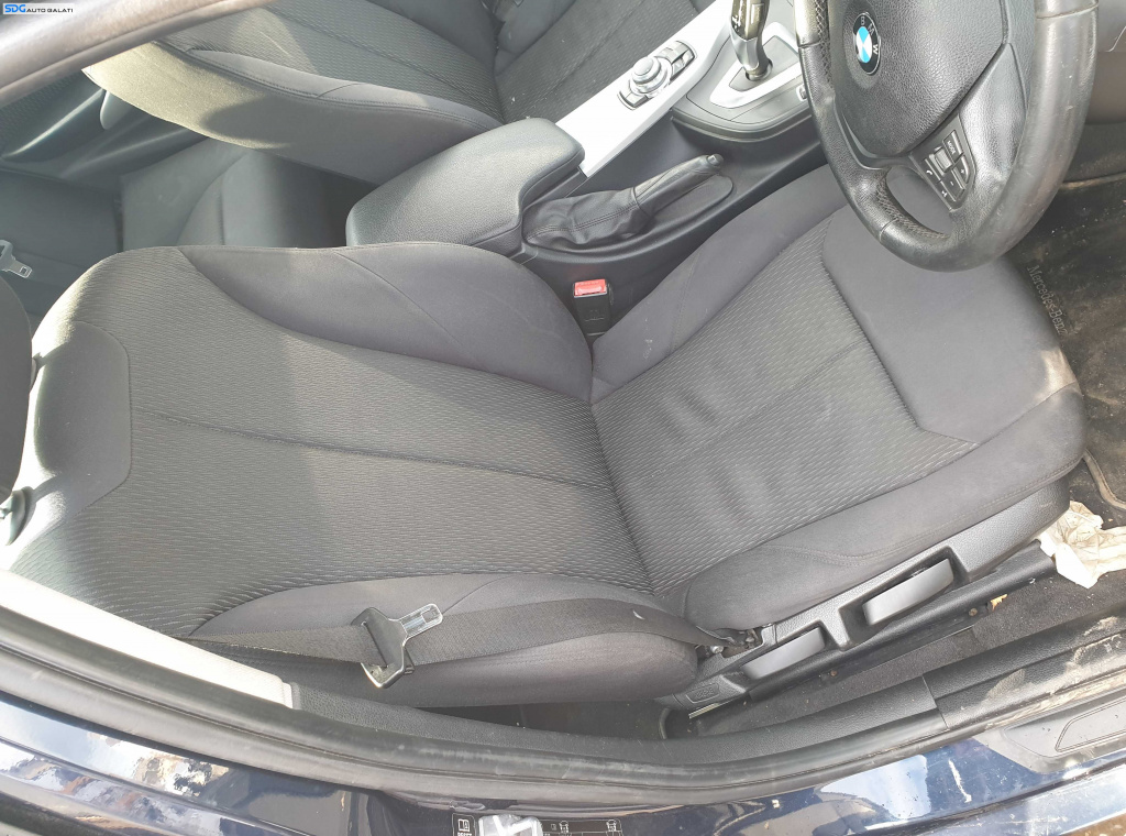 Scaun Dreapta Textil Manual Fara Incalzire BMW Seria 3 F30 F31 2011 - 2019 [K2164]