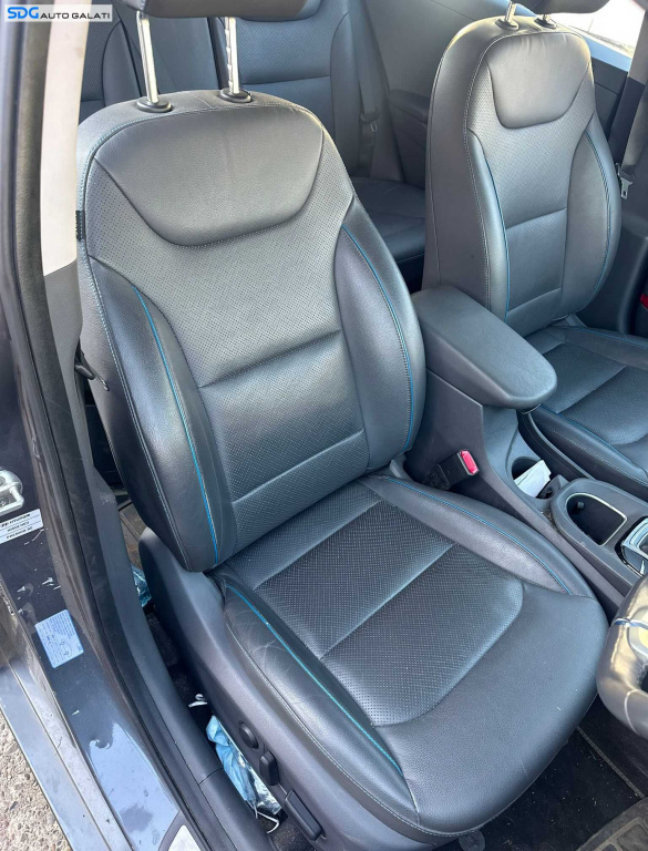 Scaun Electric Piele cu Incalzire Ventilatie Dreapta Fata Pasager Hyundai Ioniq 2016 - 2019 [K6515] [K6516]