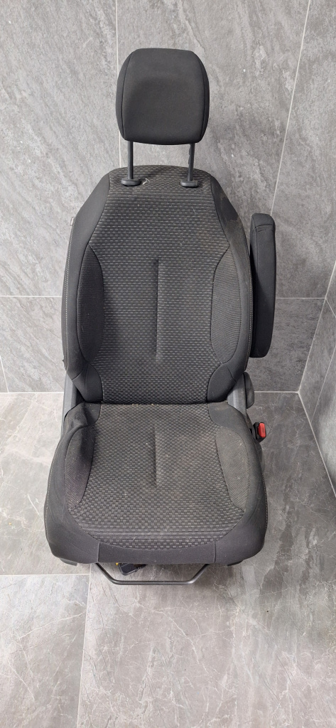 Scaun fata dreapta Citroen C4 (2004-2010) [LC_] 1.6 Motorina 2009, -
