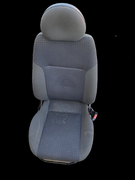Scaun fata dreapta Opel Corsa C [facelift] [2003 - 2006] Hatchback 5-usi 1.2 Easytronic (75 hp) DB11/1A07A3CDCA5