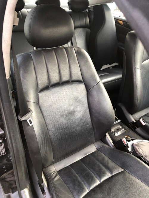 Scaun fata dreapta piele Mercedes C Class W203 2000-2007