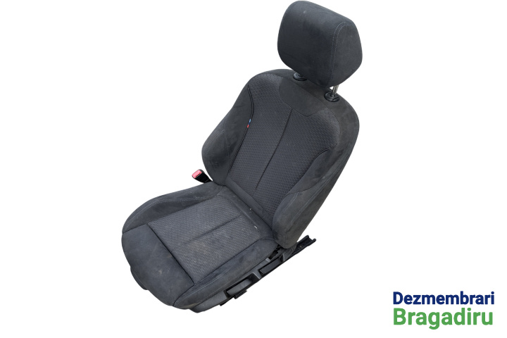Scaun fata stanga BMW Seria 1 F20/F21 [2011 - 2015] Hatchback 5-usi 120d MT (184 hp) Pachet M Cod motor: N47D20C