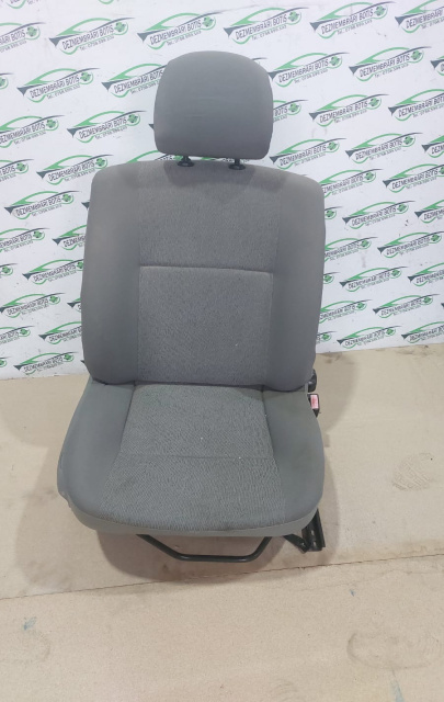 Scaun fata stanga Dacia Logan [2004 - 2008] Sedan 1.4 MT (75 hp)
