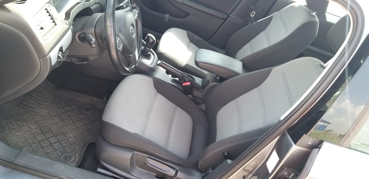 Scaun  Fata, VW Jetta 2014 1.4 TSI 150 Cai CRJA Hybrid