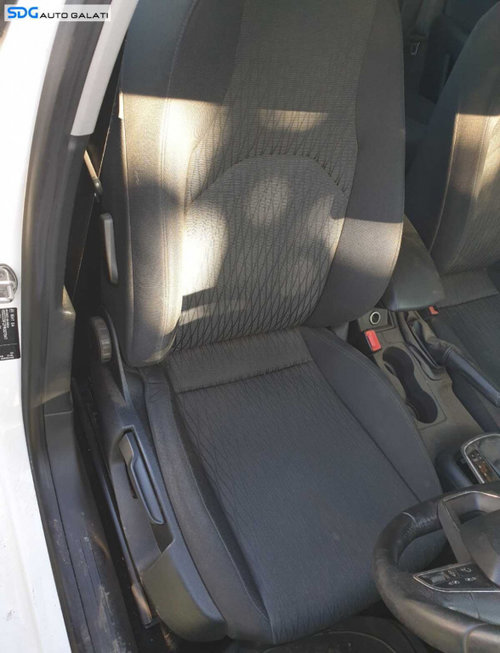 Scaun Pasager Textil FARA Incalzire Dreapta Fata Seat Leon 5F 2012 - 2020 [C8525]