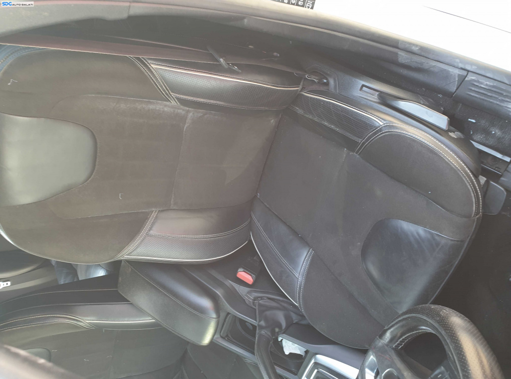 Scaun Semi Piele cu Incalzire Stanga Fata Sofer Manual Volvo V40 2012 - 2019 [K7058] [K7059]