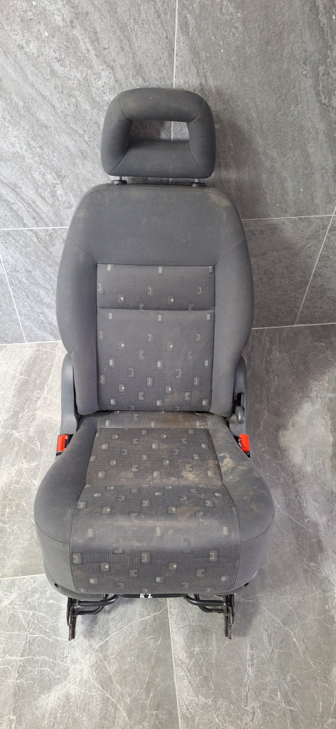 Scaun spate Volkswagen Sharan (2000-2010) 1.9 Motorina 2001, MIJLOC SPATE