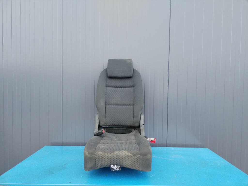 Scaun spate Volkswagen Touran (2003-2006) 1.9 Motorina 2005, MIJLOC