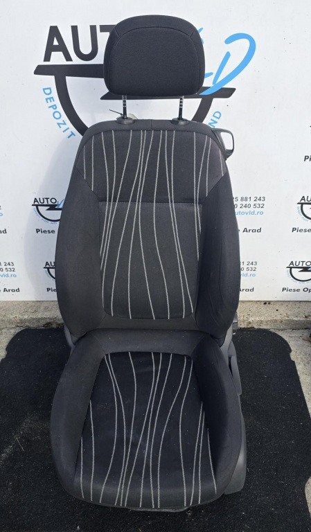 Scaun stanga fata Opel Corsa D 2006-2010