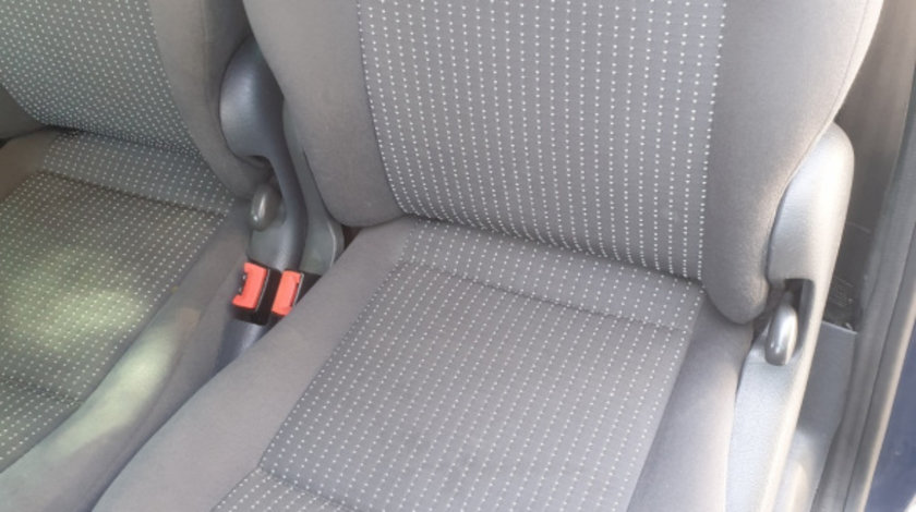 Scaun Stanga Spate Randul 2 3 Pasager Seat Alhambra 1996 - 2010 [C0502]