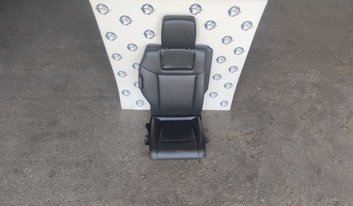 Scaun suplimentar din piele dreapta spate Opel Zafira B