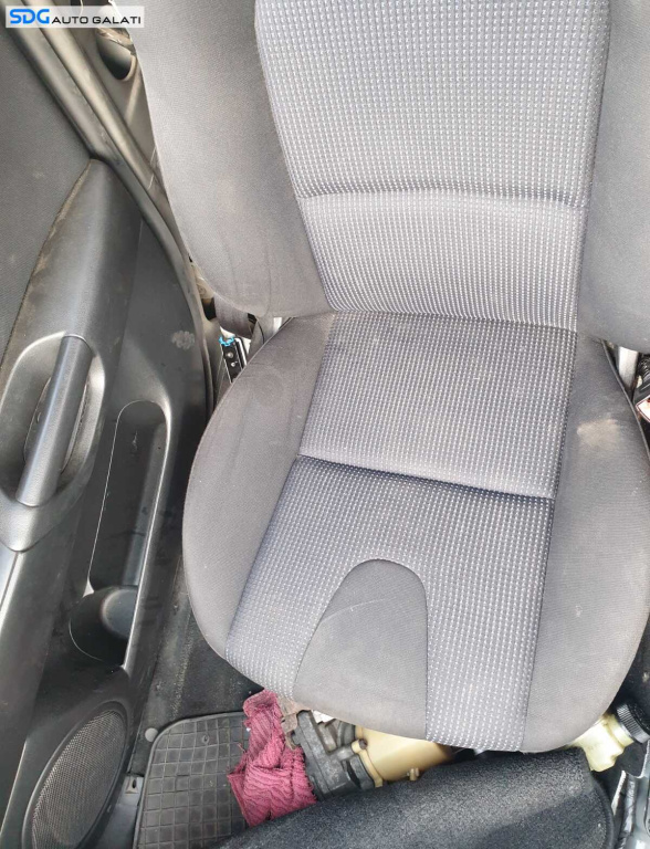 Scaun Textil Fara Incalzire Dreapta Fata Pasager Mazda 3 2003 - 2009