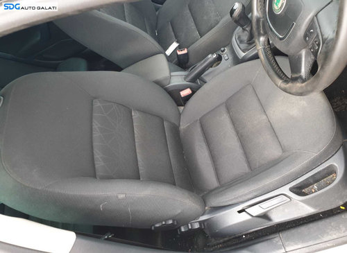 Scaun Textil Fara Incalzire Dreapta Fata Pasager Skoda Octavia 2 2004 - 2013