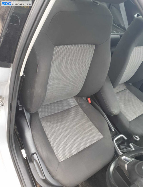 Scaun Textil Fara Incalzire Dreapta Fata Pasager Volkswagen Polo 6R 2009 - 2016