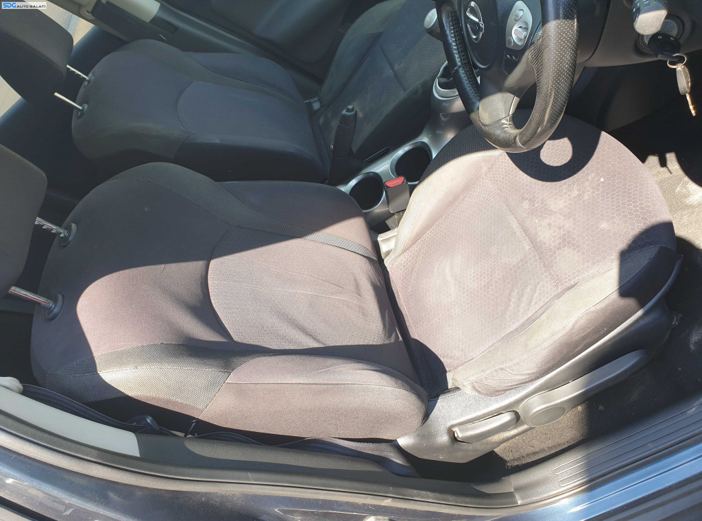 Scaun Textil Manual Fara Incalzire Dreapta Fata Nissan Juke F15 NFL Non Facelift 2010 - 2014 [K6333] [K6334]