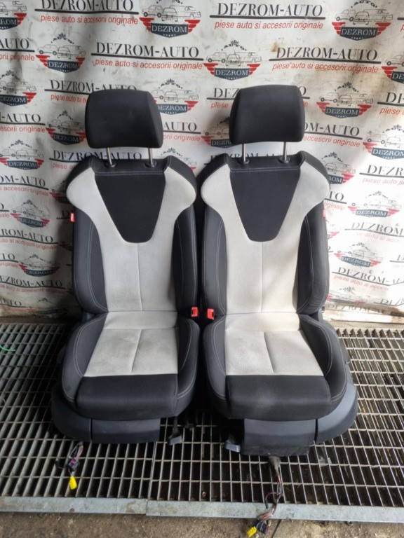 Scaune alcantara bicolor fata / spate Seat Leon II 1P Facelift