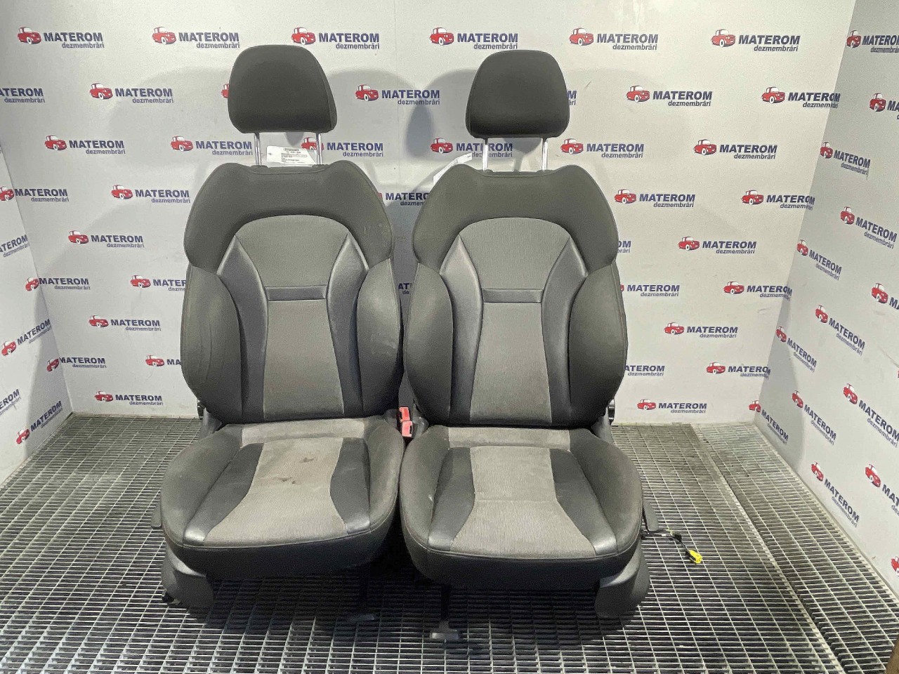 SCAUNE AUTO AUDI A1 - - (2010 2014)