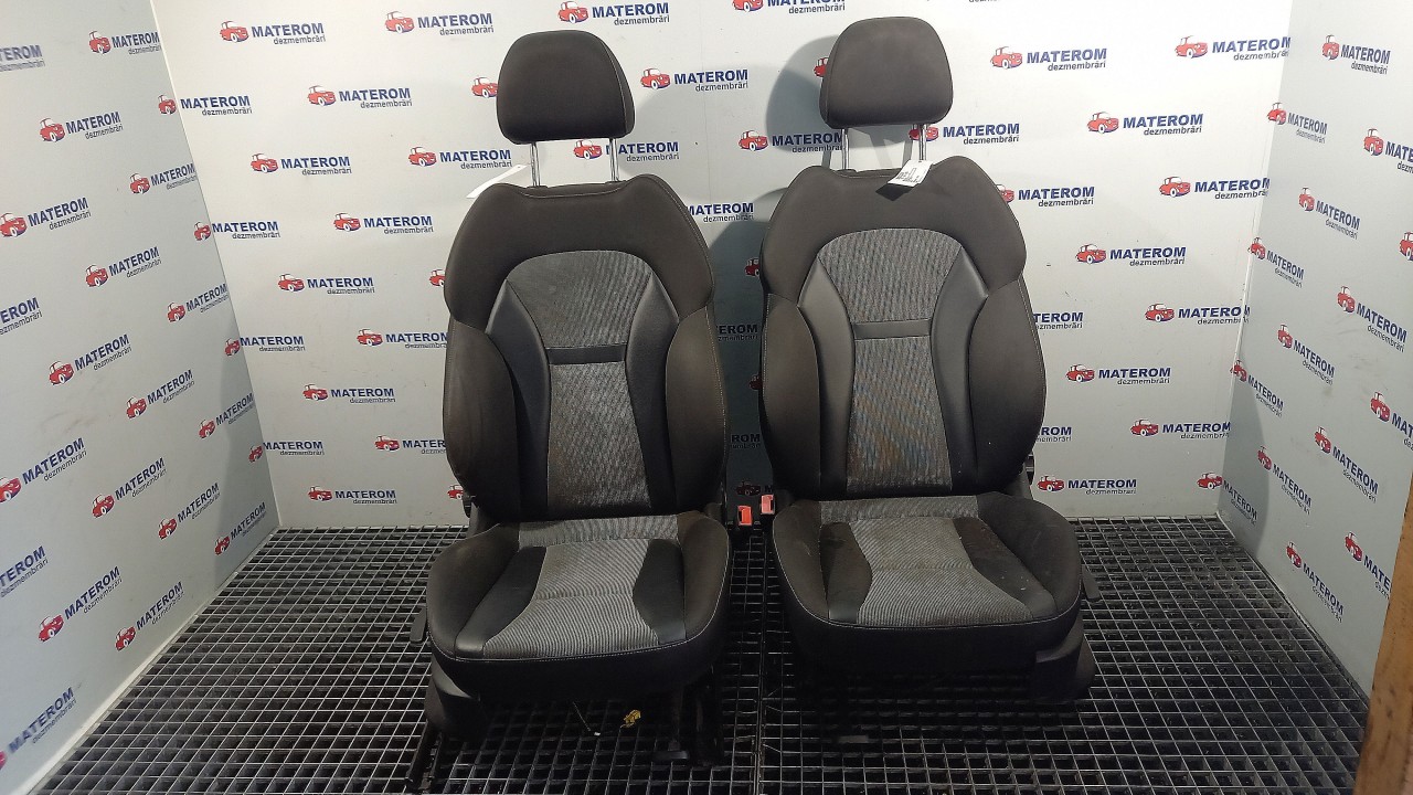 SCAUNE AUTO AUDI A1 A1 - - (2010 2014)