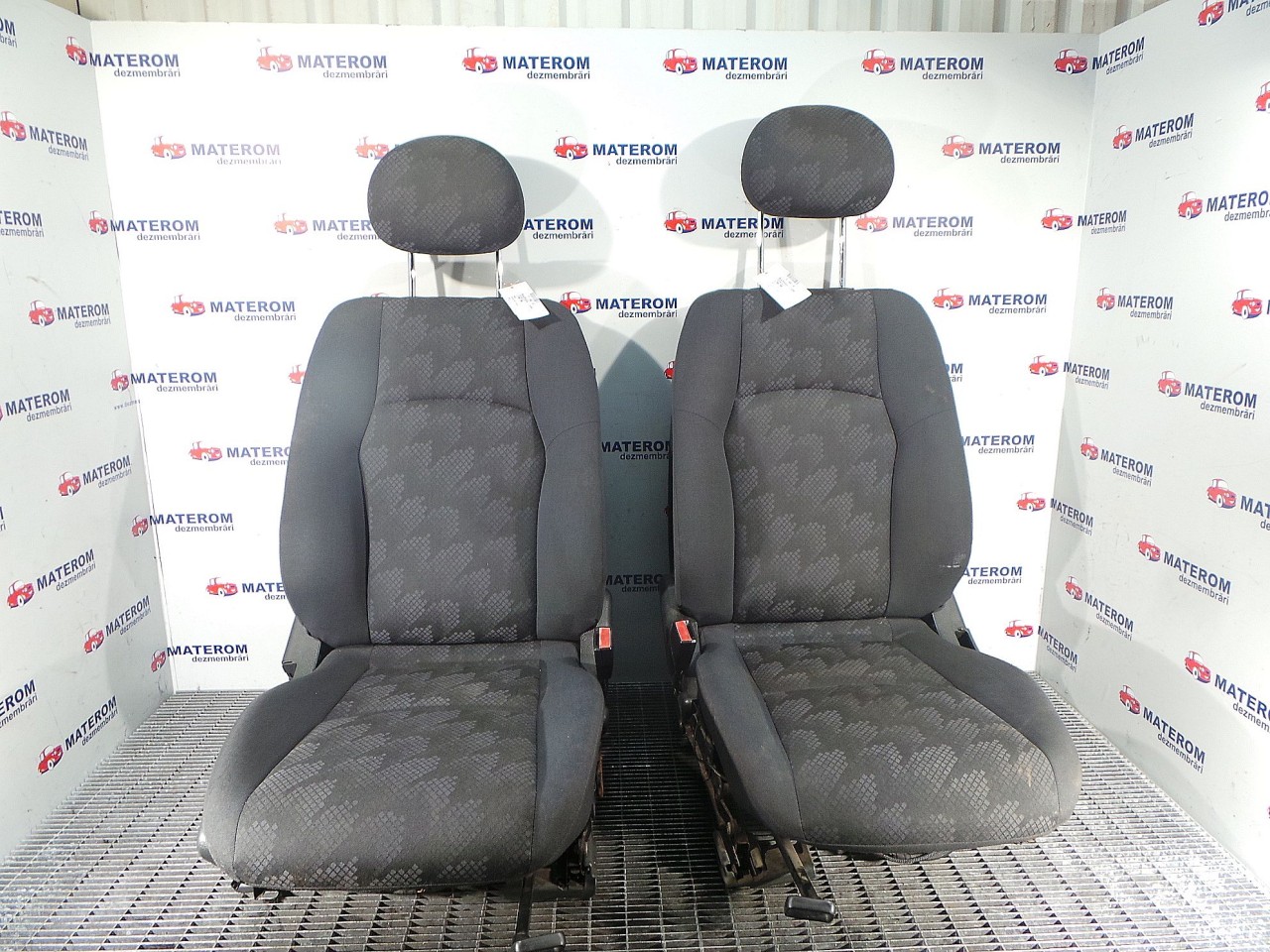 SCAUNE AUTO MERCEDES C-CLASS C-CLASS - - (2000 2007)