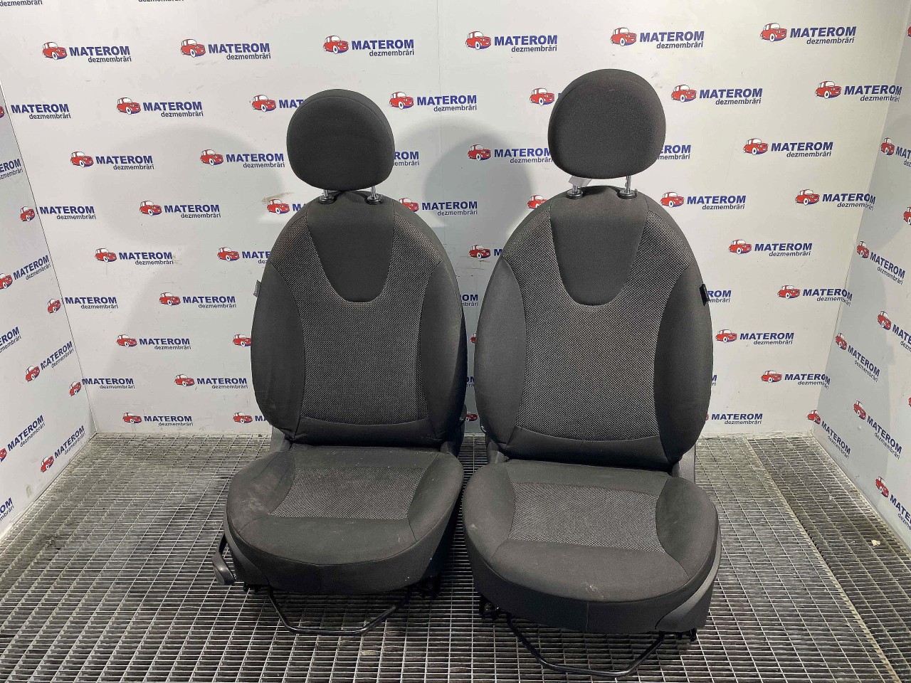 SCAUNE AUTO MINI COOPER - - (2006 2010)