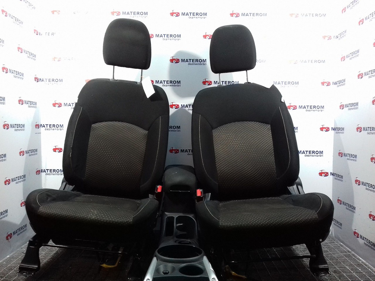 SCAUNE AUTO MITSUBISHI ASX - - (2010 2016)
