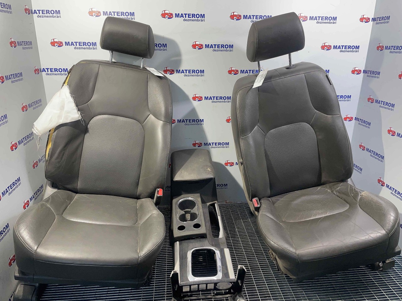 SCAUNE AUTO NISSAN PATHFINDER PATHFINDER - - (2010 2013)