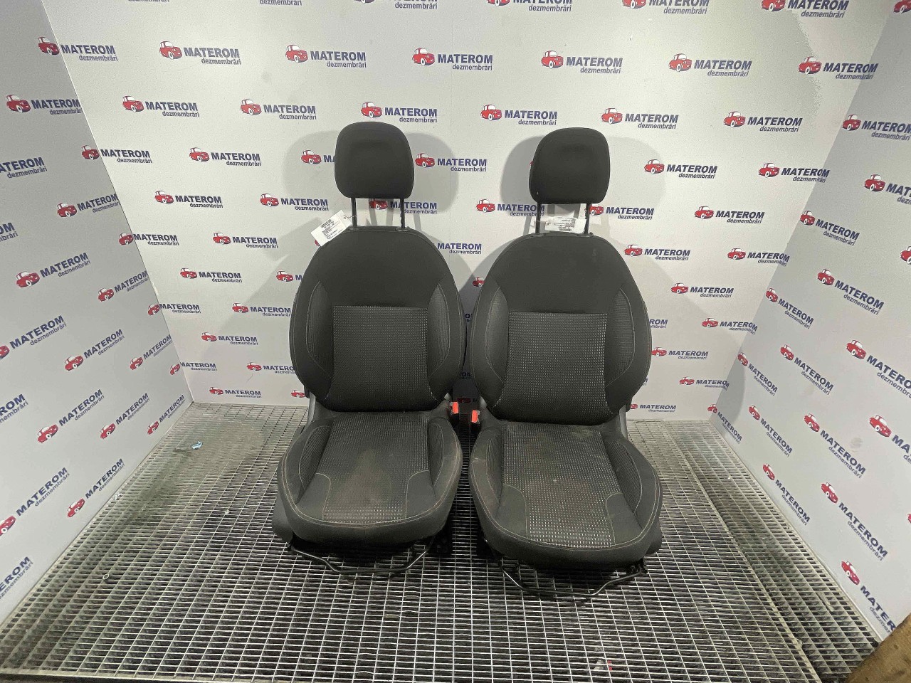 SCAUNE AUTO PEUGEOT 208 208 - - (2015 2019)