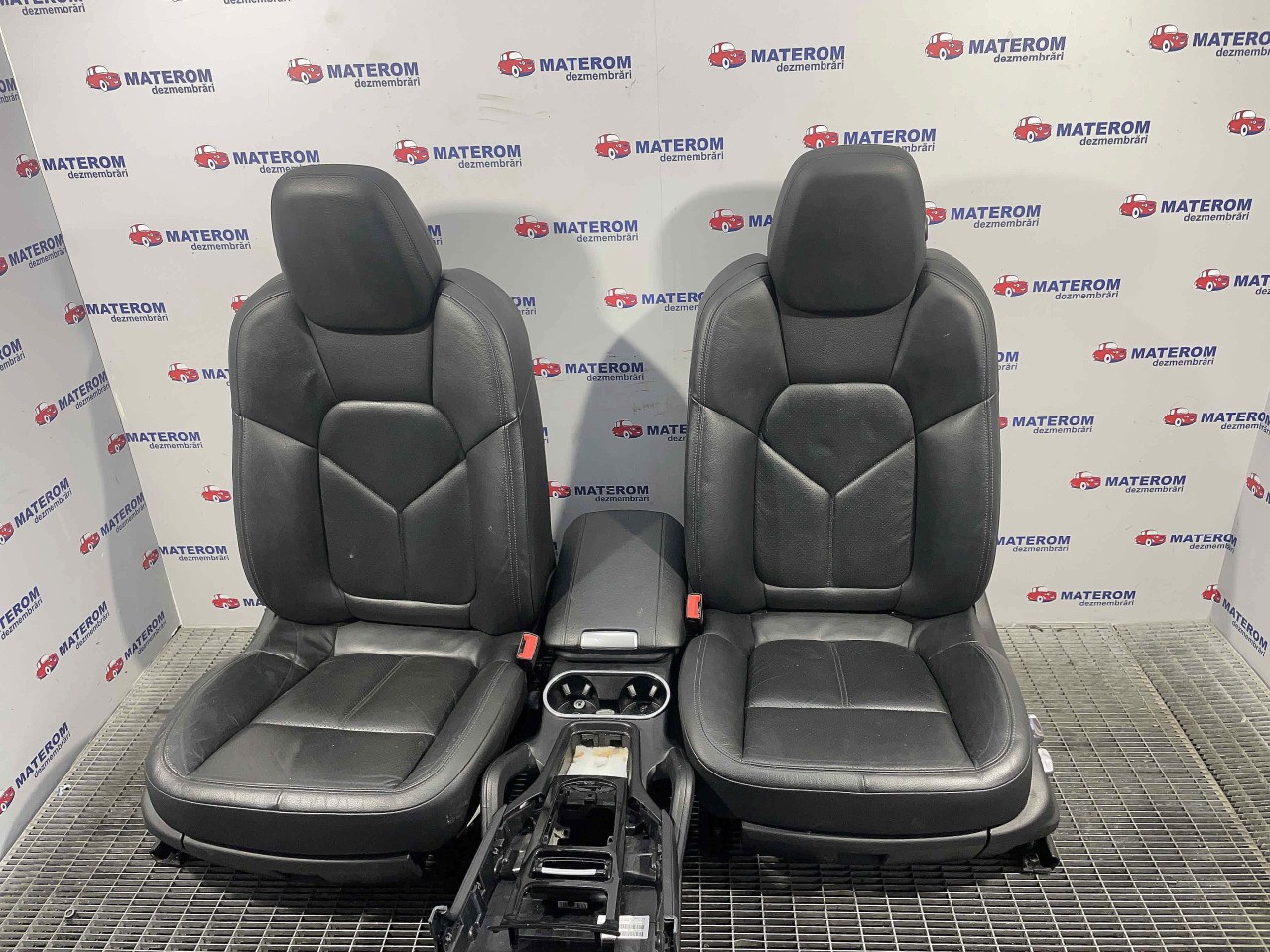 SCAUNE AUTO PORSCHE CAYENNE CAYENNE - - (2011 2018)