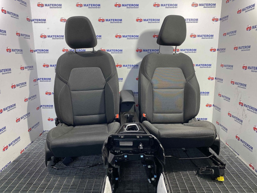 SCAUNE AUTO RENAULT ARKANA - - (2019 2022)