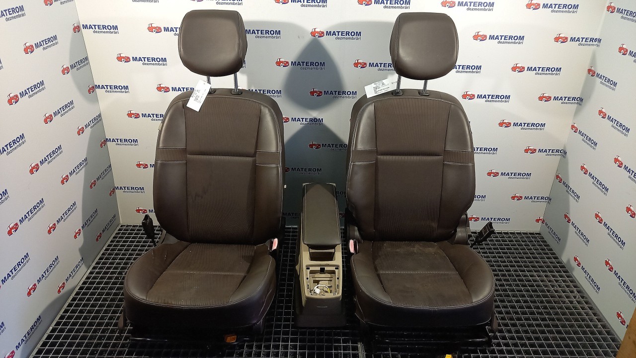 SCAUNE AUTO RENAULT SCENIC - - (2009 2013)