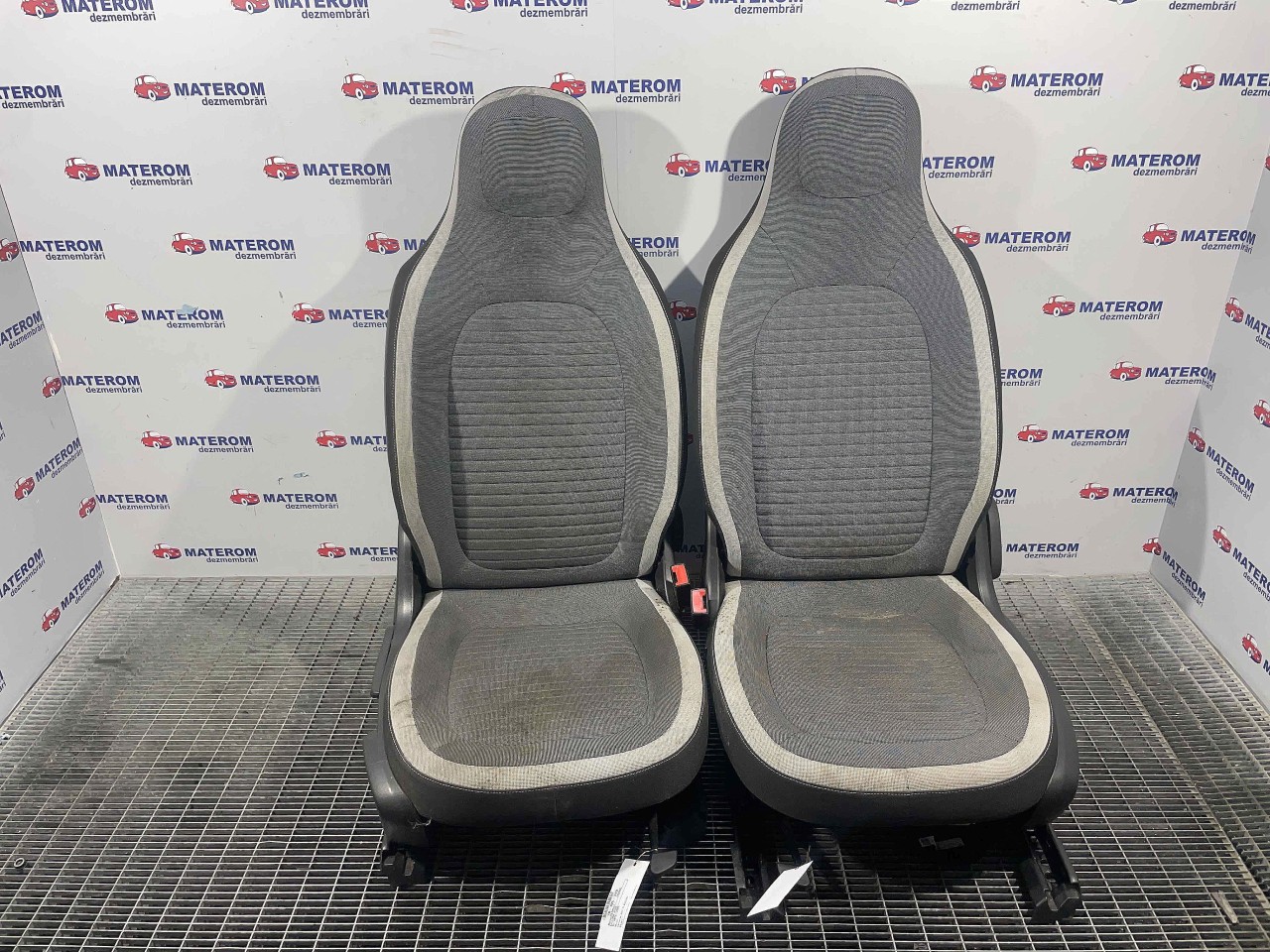 SCAUNE AUTO RENAULT TWINGO TWINGO - - (2014 2020)