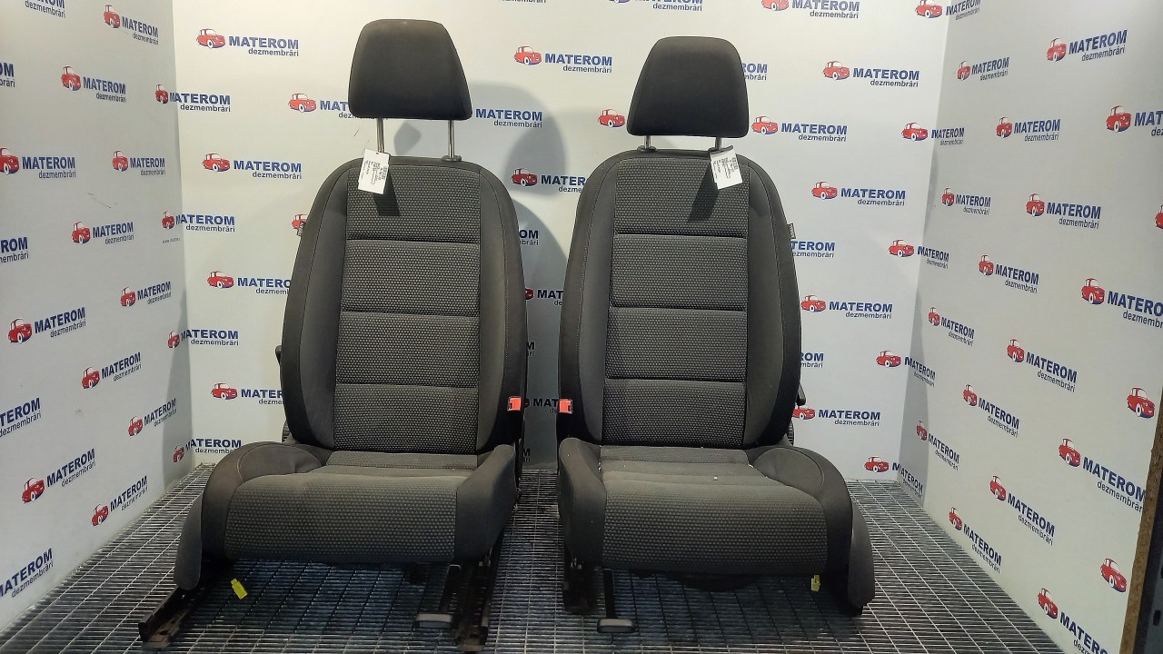 SCAUNE AUTO VW GOLF VI - - (2008 2012)