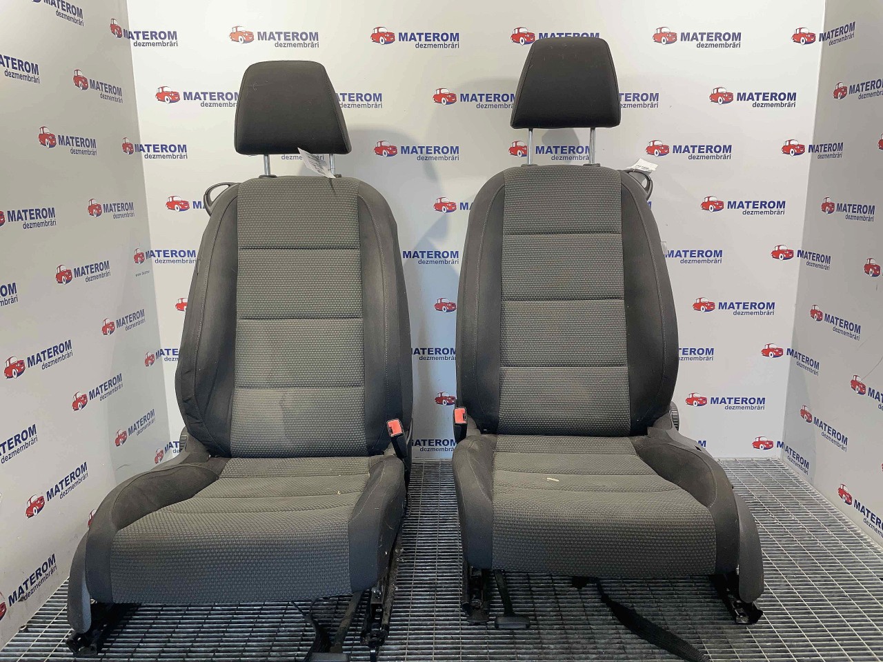 SCAUNE AUTO VW GOLF VI - - (2010 2015)