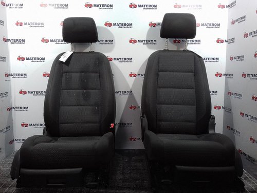 SCAUNE AUTO VW TOURAN - - (2003 2007)