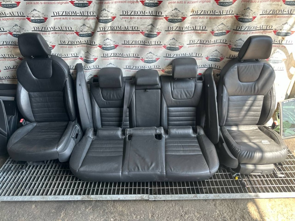 Scaune fata cu bancheta (piele) Skoda Octavia III (5E)