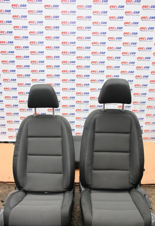 Scaune fata + sezut spate VW Golf 6 Hatchback model 2011