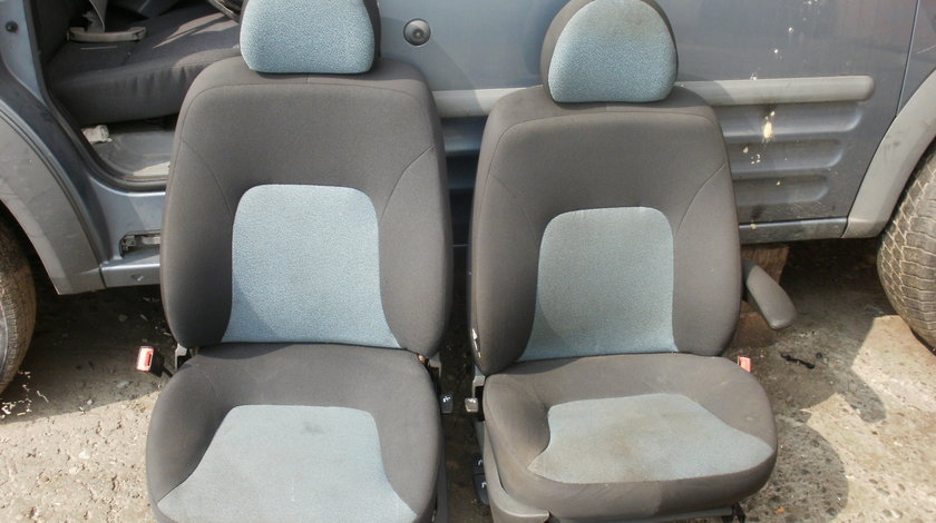 Scaune fata stanga dreapta Fiat Doblo