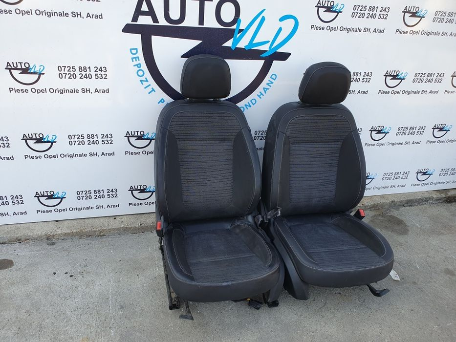 Scaune fata stanga dreapta semipiele Opel Astra J