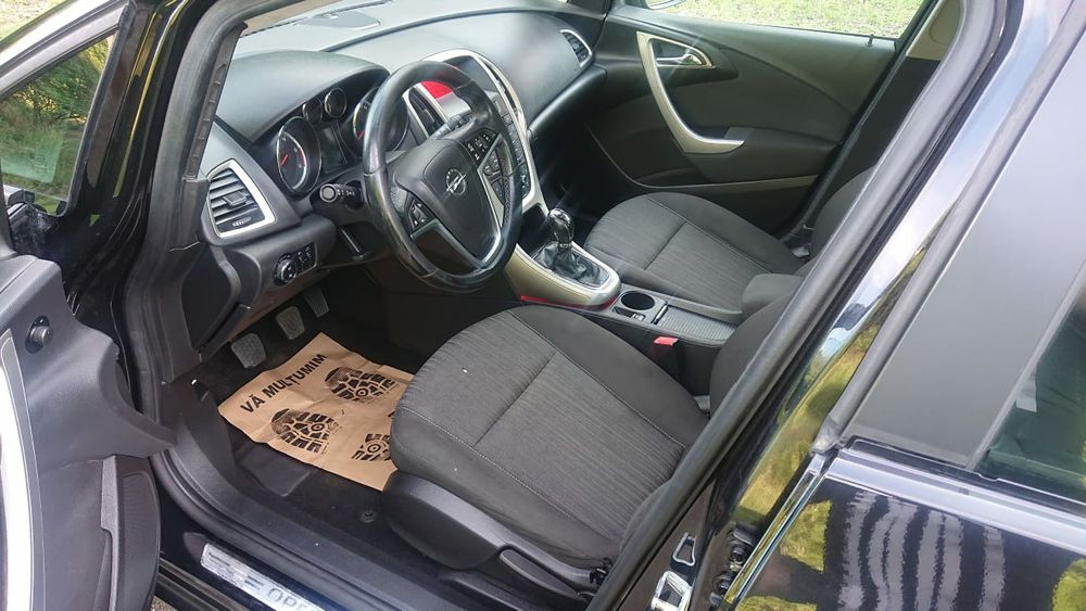 Scaune scaun fata banchete panouri tapițerie Opel Astra J hatchback