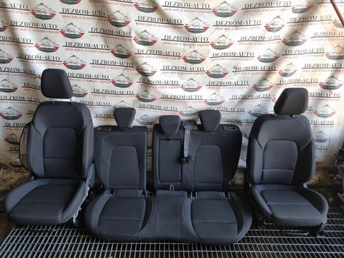 Scaune textil cu incalzire (scaun dreapta necesita airbag) + fete usi fata / spate Ford Focus Mk4 Se...