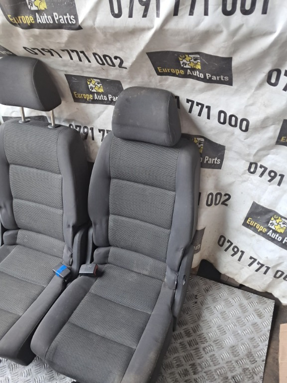 Scaune Vw Touran 1.9 TDI 105CP / 77 KW cod motor BLS transmisie manuala 6+1 cod JYK an 2008