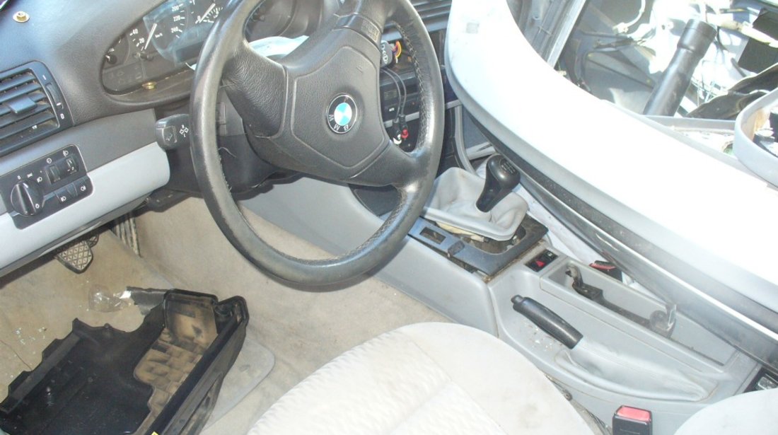 SCHIMBARE VOLAN BMW E46