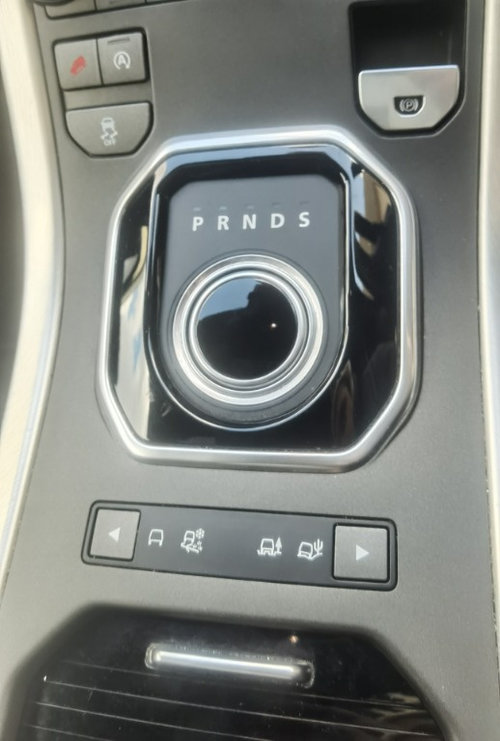 Schimbator viteze range rover evoque an 2015